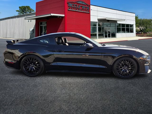 Used 2018 Ford Mustang GT Premium w/ GT Performance Package RWD image 8
