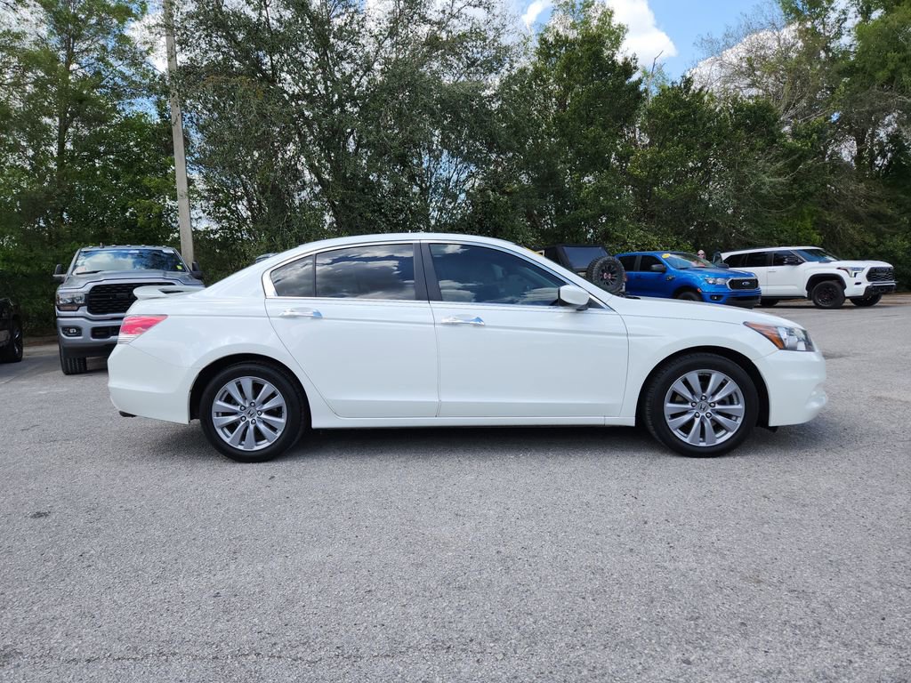 Used 2011 Honda Accord EX-L image 3