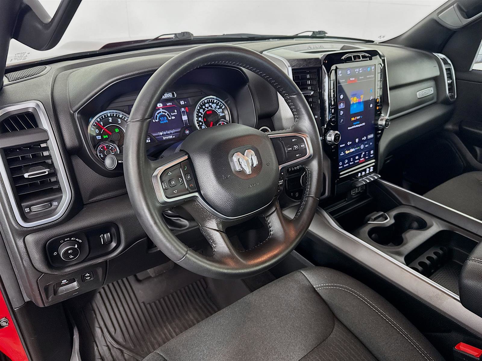 Used 2024 RAM 1500 Big Horn image 10