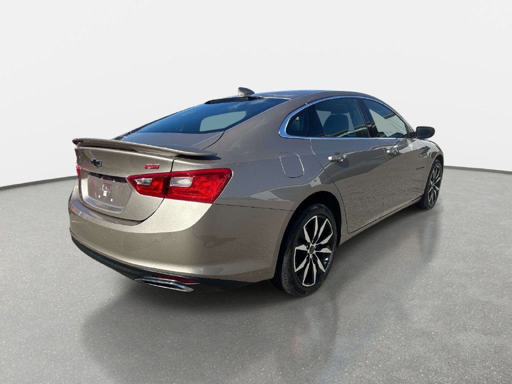Used 2024 Chevrolet Malibu RS w/ LPO, Floor Liner Package FWD image 4