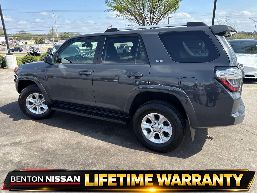 Used 2024 Toyota 4Runner SR5 AWD/4WD image 6