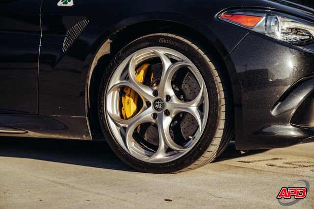 Used 2019 Alfa Romeo Giulia Quadrifoglio w/ Driver Assist Dynamic Package image 59