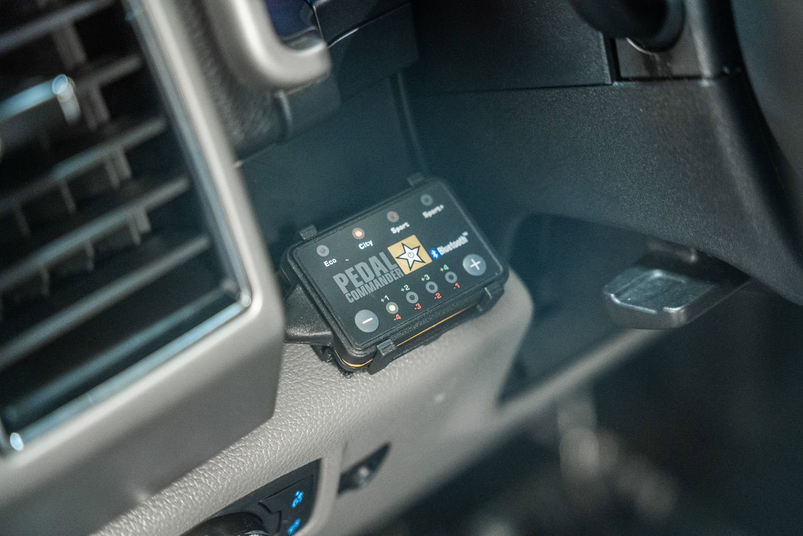 Used 2020 Ford F150 Lariat image 54