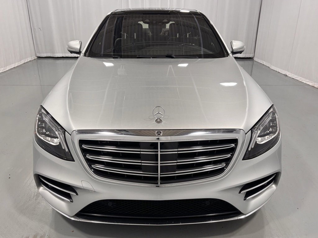 Used 2020 Mercedes-Benz S 560 4MATIC Sedan image 3
