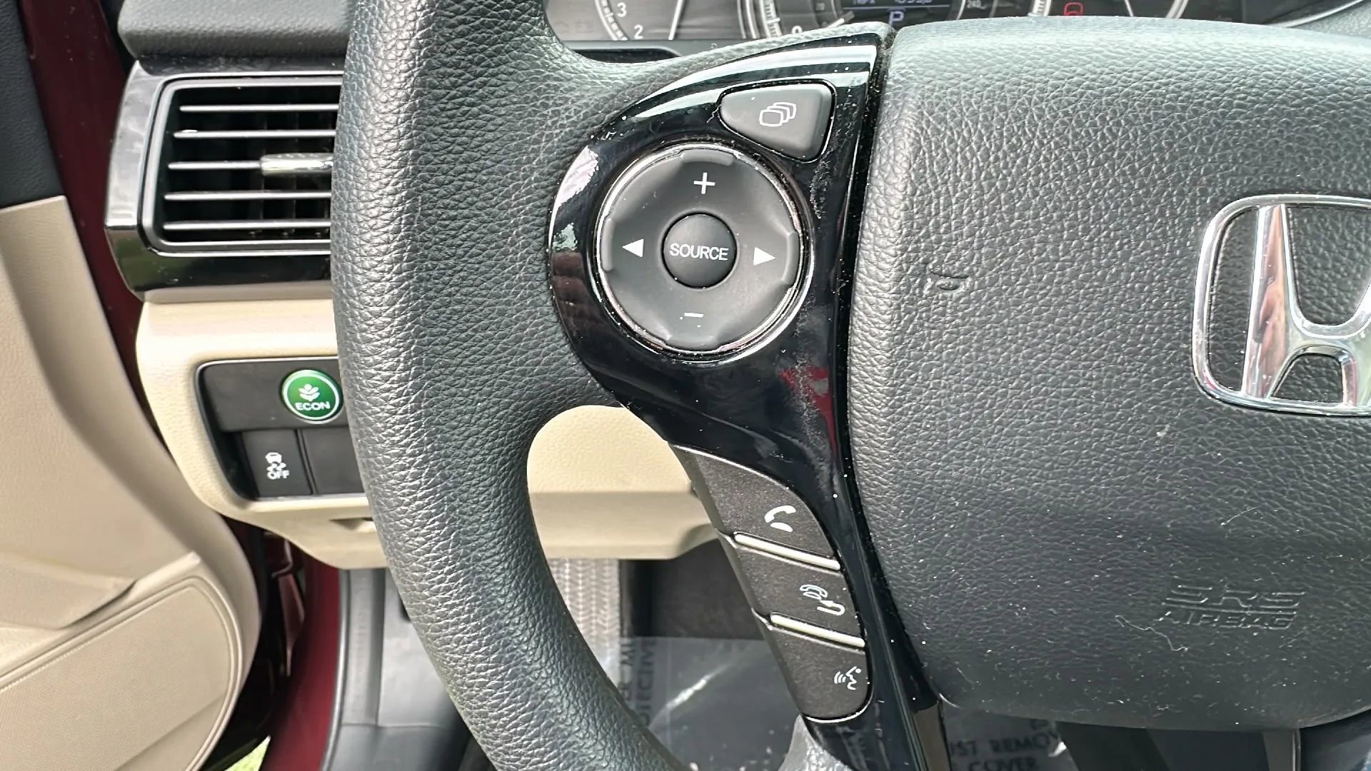 Used 2017 Honda Accord LX image 42