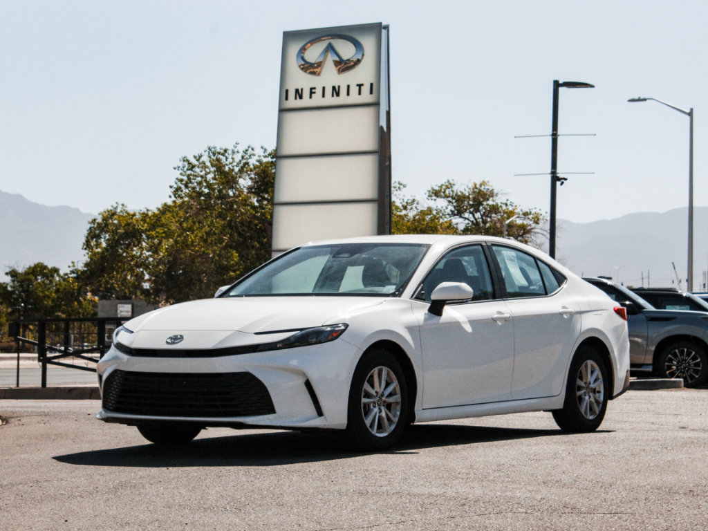 Used 2025 Toyota Camry LE