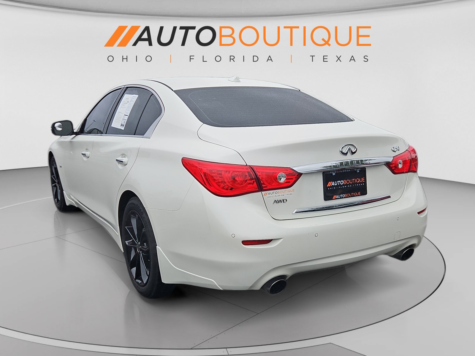 Used 2017 INFINITI Q50 3.0t Premium w/ Driver Assistance Package AWD/4WD image 3