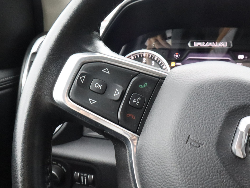 Used 2022 RAM 1500 Laramie AWD/4WD image 32