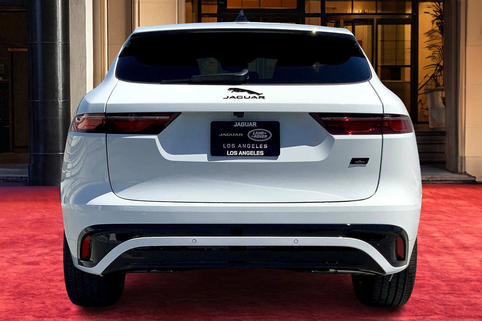 New 2026 Jaguar F-PACE R-Dynamic S image 3