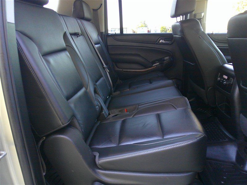 Used 2017 Chevrolet Suburban LT w/ Luxury Package image 22