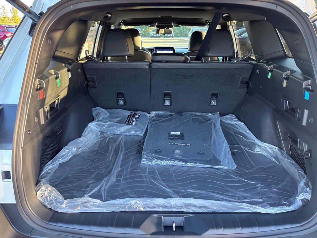 New 2026 Subaru Outback Touring XT AWD/4WD image 12