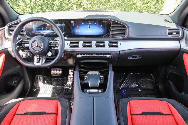 New 2025 Mercedes-Benz GLE 53 AMG 4MATIC image 12