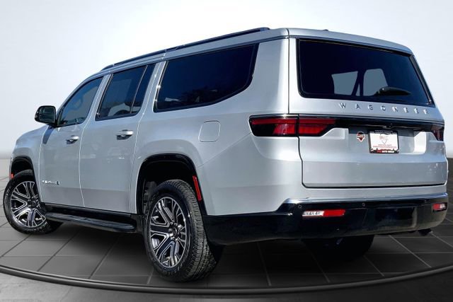 Used 2025 Jeep Wagoneer L Series II image 8