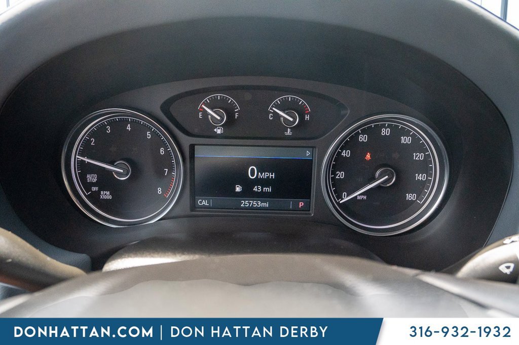 Used 2023 Buick Enclave Essence AWD/4WD image 6