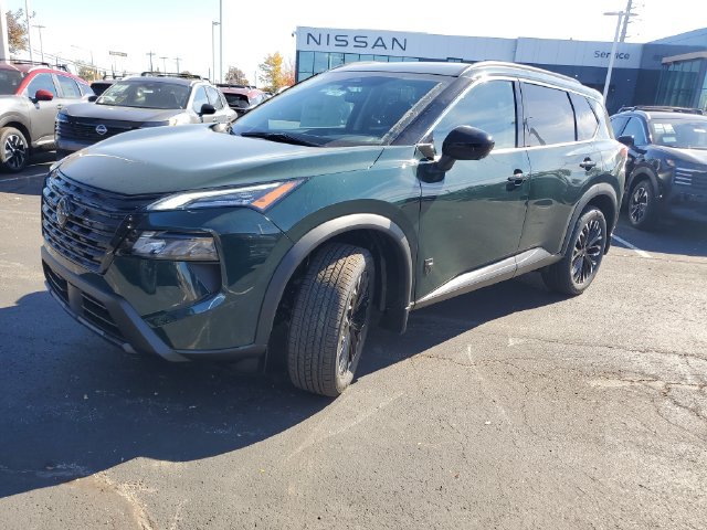 New 2027 Nissan Rogue Dark Armor AWD/4WD image 3