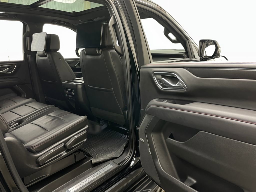 Certified 2021 Chevrolet Suburban RST w/ Luxury Package image 46