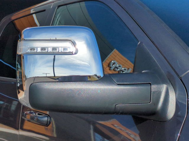 New 2026 RAM 2500 Laramie AWD/4WD image 12