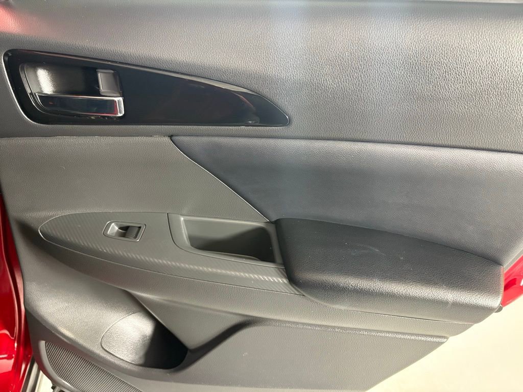 Used 2024 Mitsubishi Eclipse Cross SE image 14