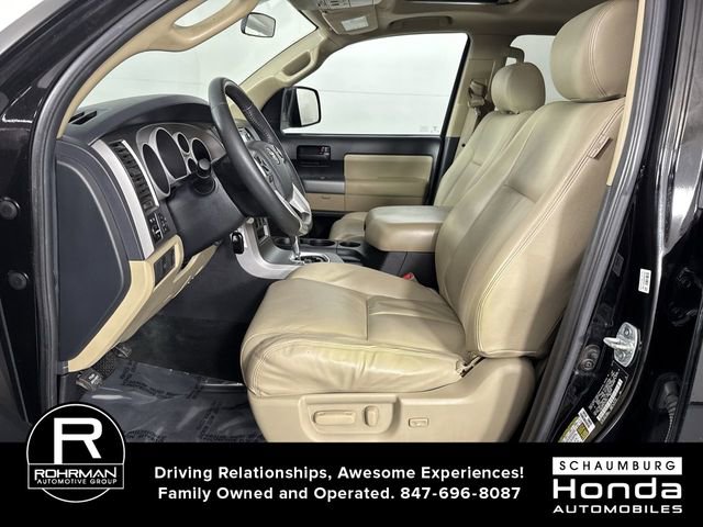 Used 2014 Toyota Sequoia SR5 AWD/4WD image 4