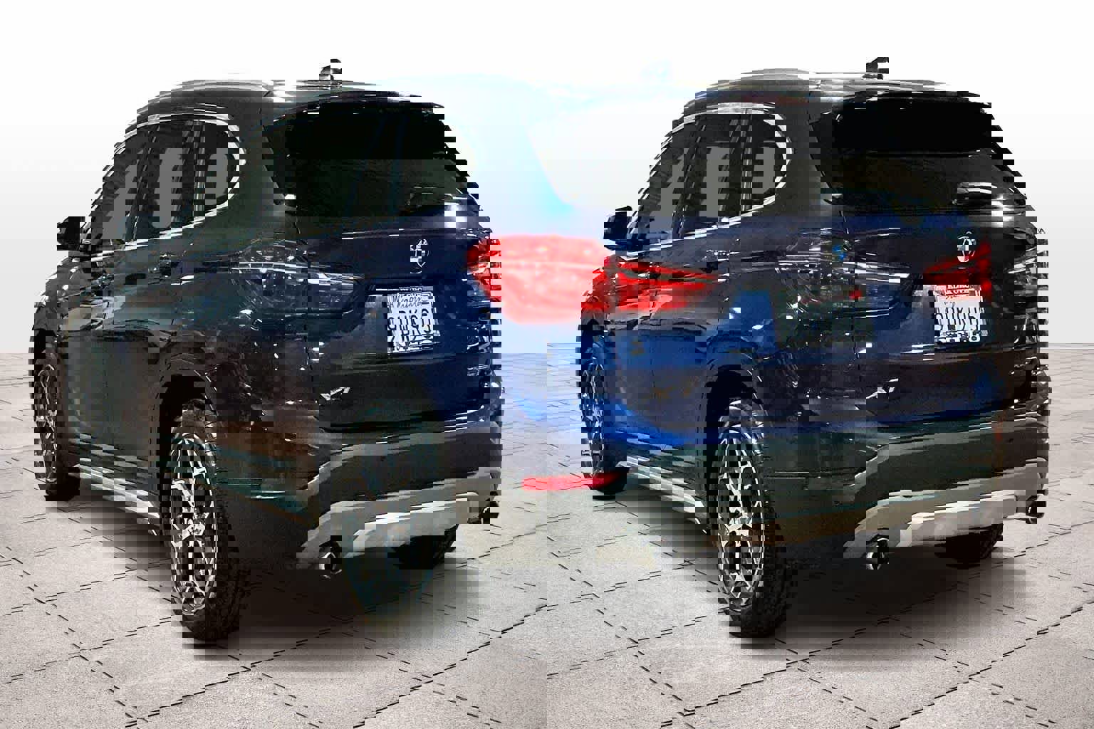 Used 2019 BMW X1 xDrive28i w/ Convenience Package image 15