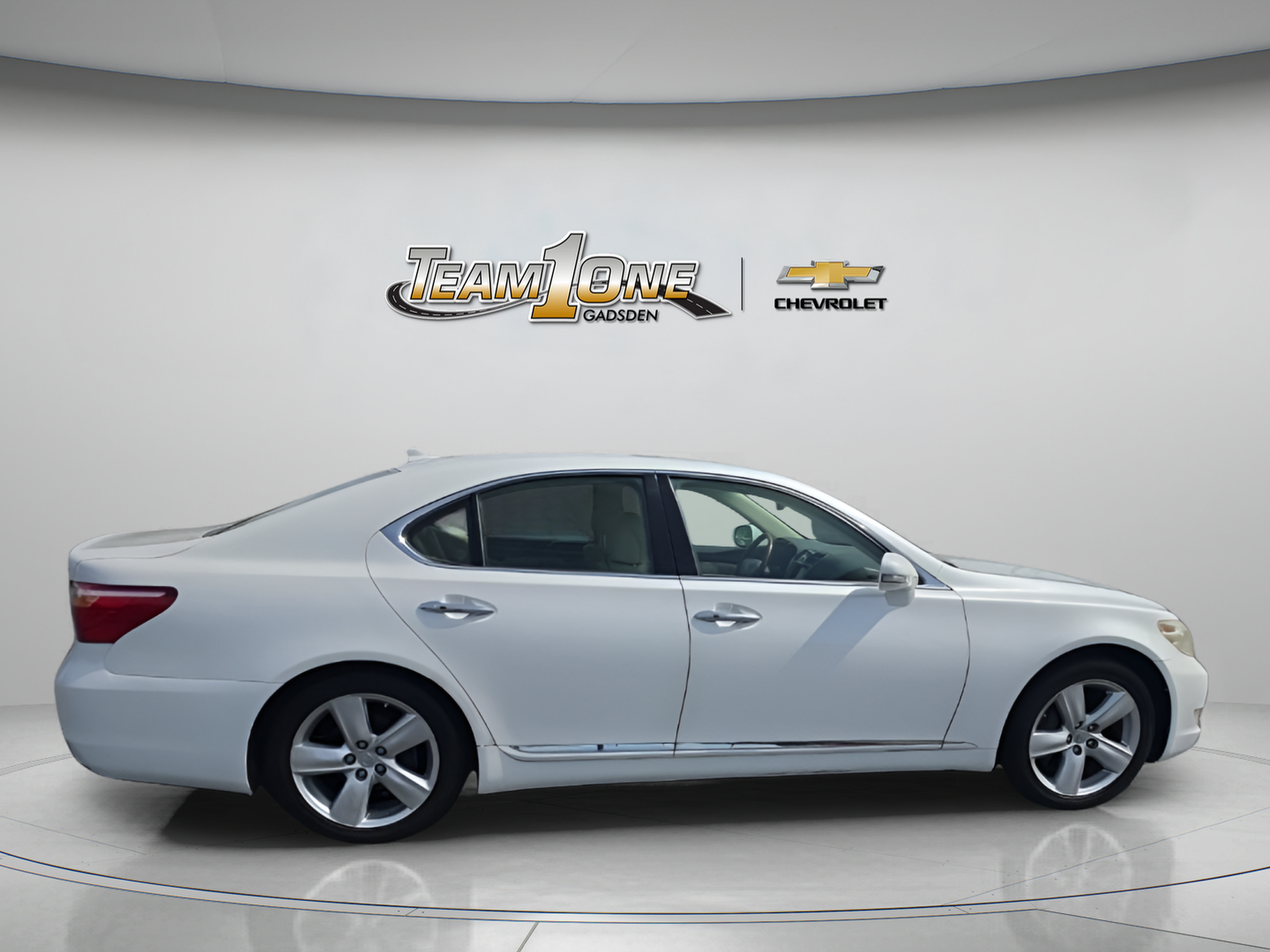 Used 2012 Lexus LS 460 w/ Comfort Pkg RWD image 8