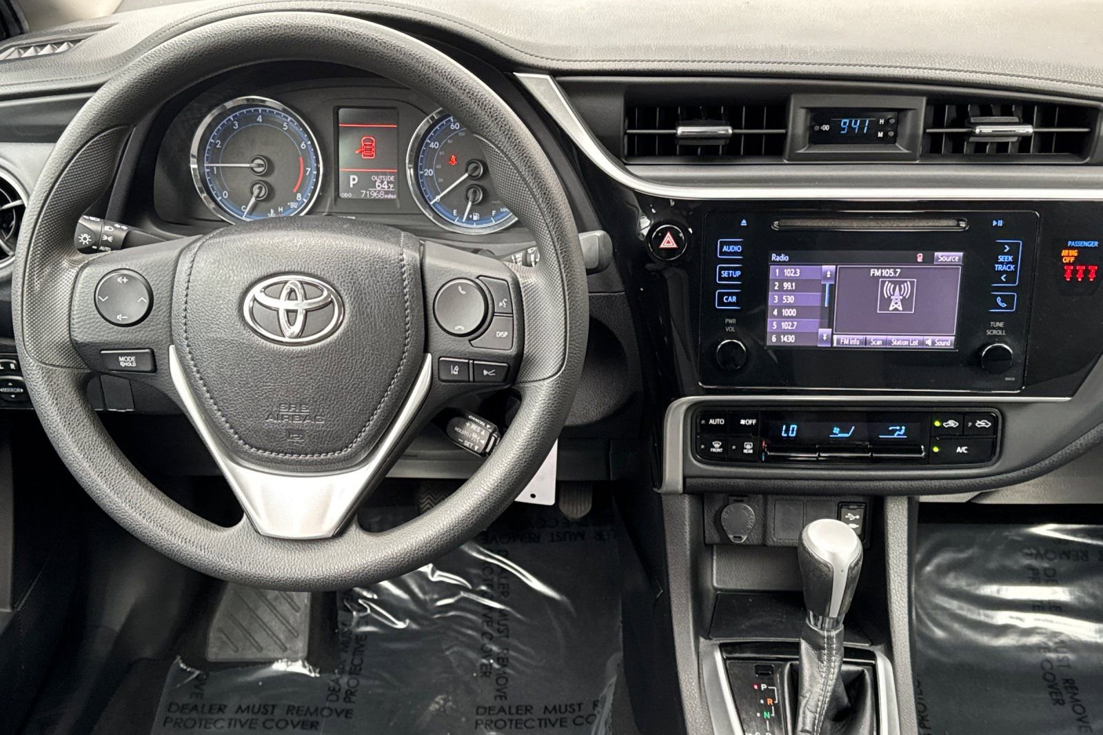 Used 2019 Toyota Corolla LE image 14