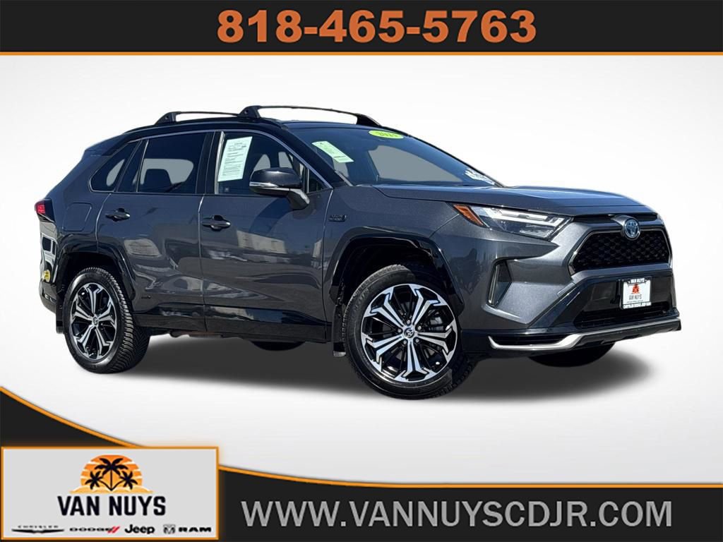Used 2022 Toyota RAV4 XSE w/ Weather Package AWD/4WD image 1