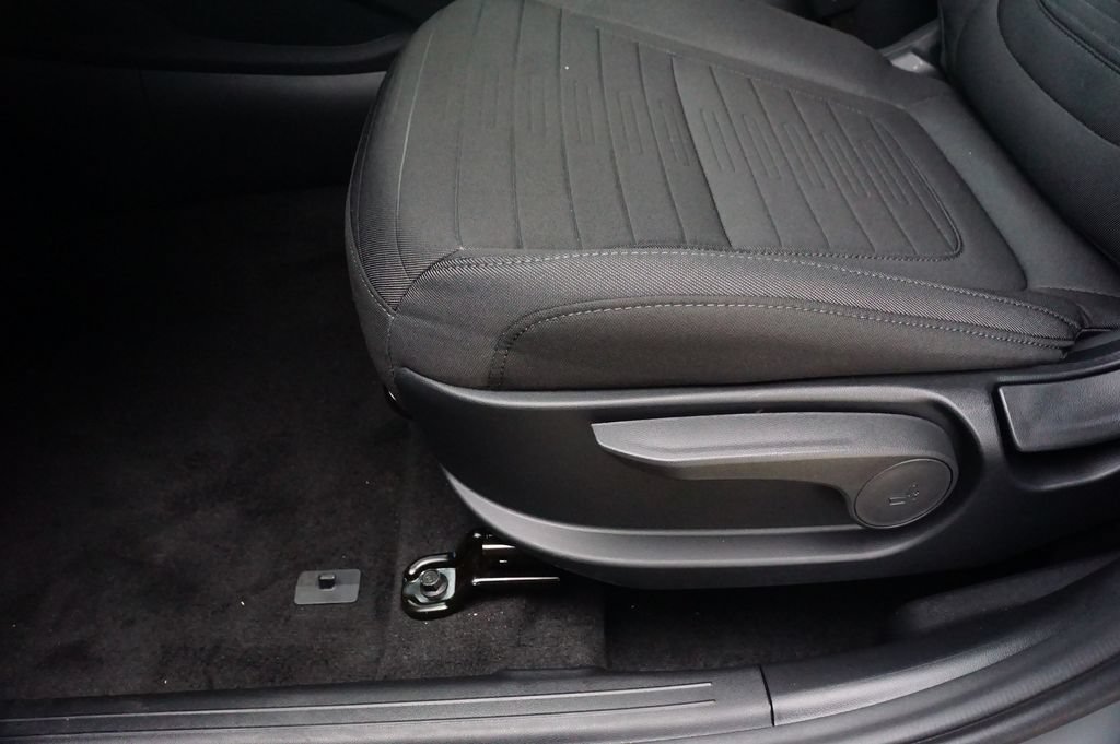 New 2026 Hyundai Santa Cruz SE FWD image 18