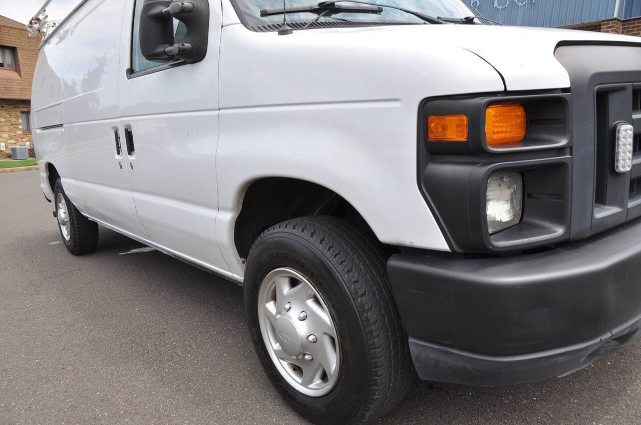 Used 2013 Ford E-150 and Econoline 150 w/ PWR Group RWD image 5
