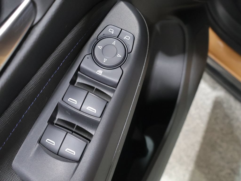 Used 2024 Buick Envista Sport Touring w/ Convenience I Package FWD image 15