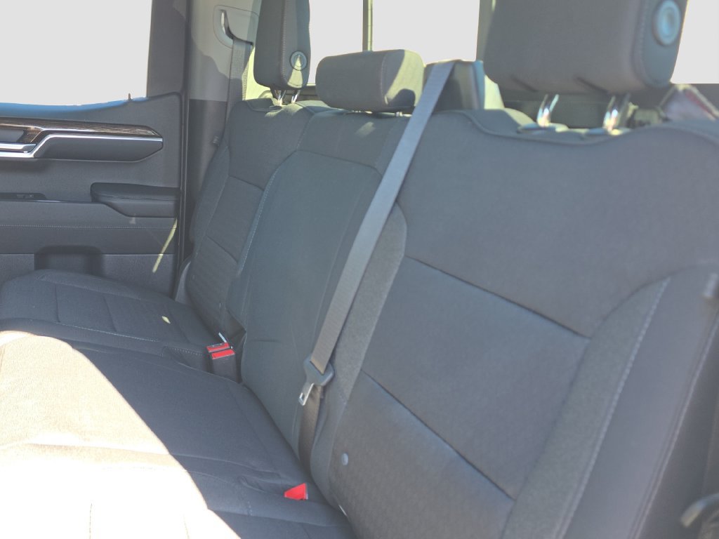 Used 2023 GMC Sierra 1500 SLE AWD/4WD image 12