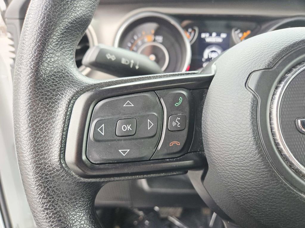 Used 2018 Jeep Wrangler Unlimited Sport image 25