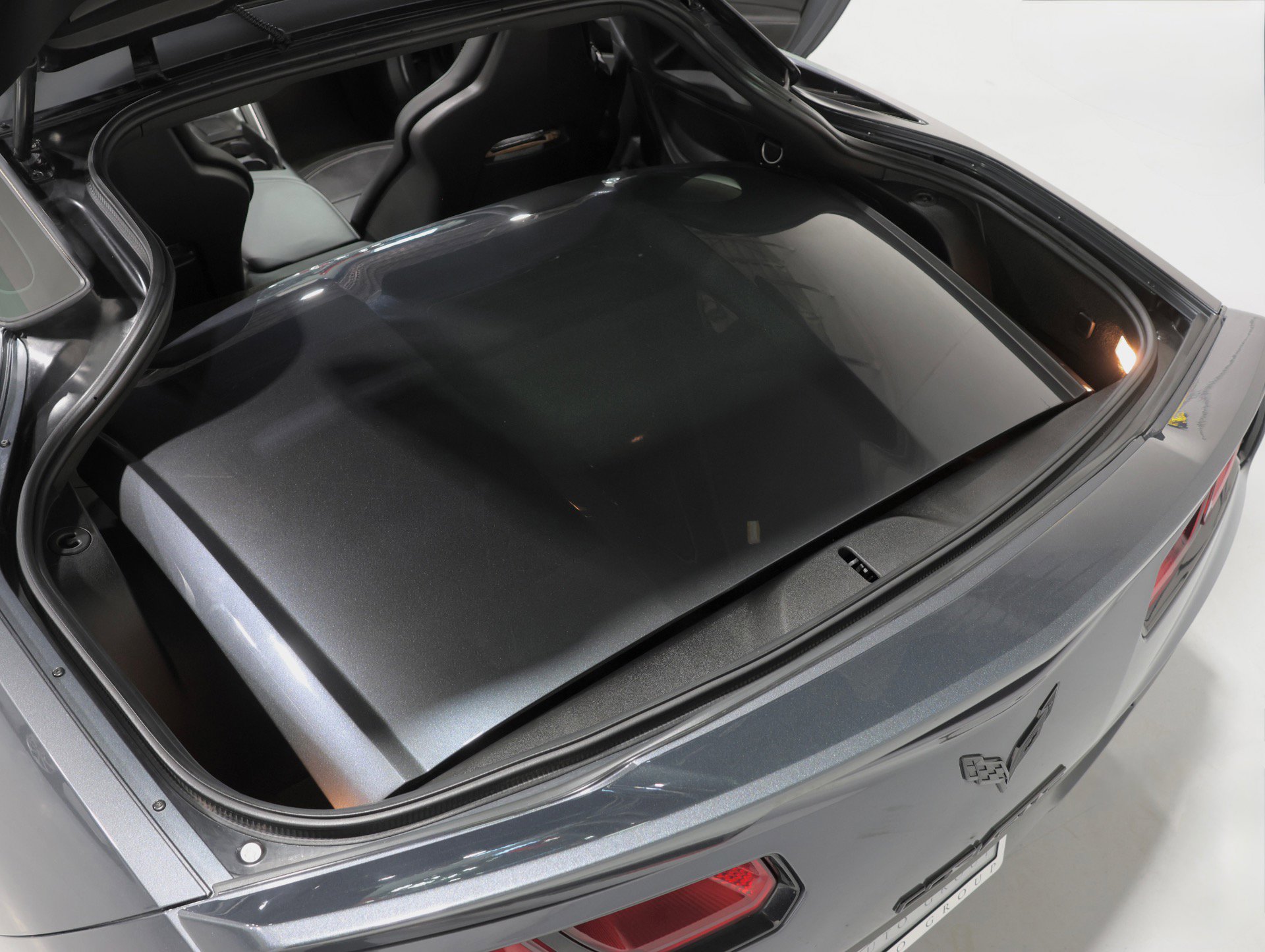 Used 2014 Chevrolet Corvette Stingray Coupe w/ 2LT Preferred Equipment Group image 22