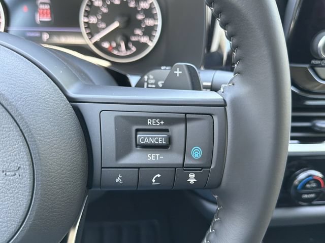 New 2025 Nissan Pathfinder SV FWD image 12