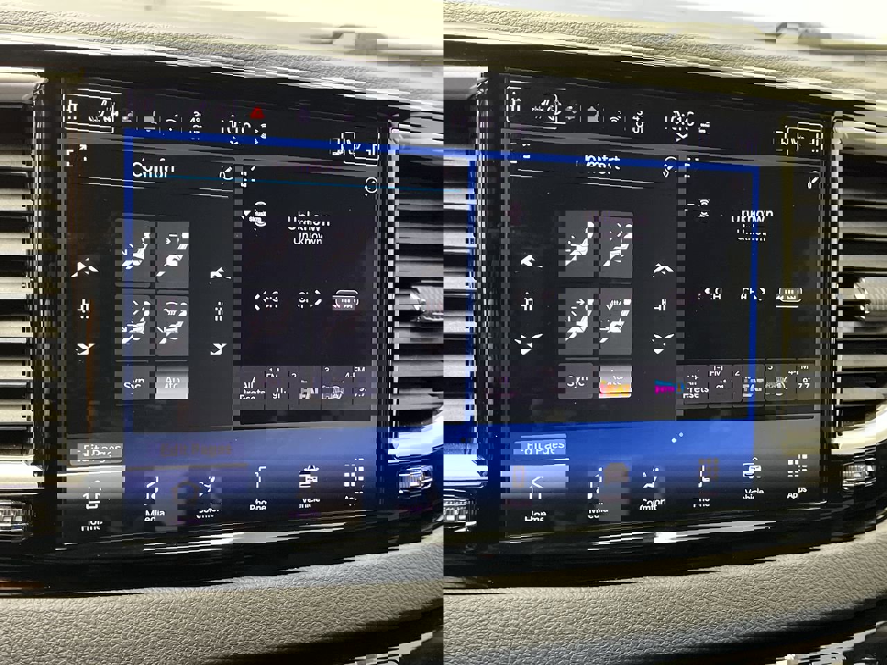 Used 2025 Chrysler Pacifica Select image 18