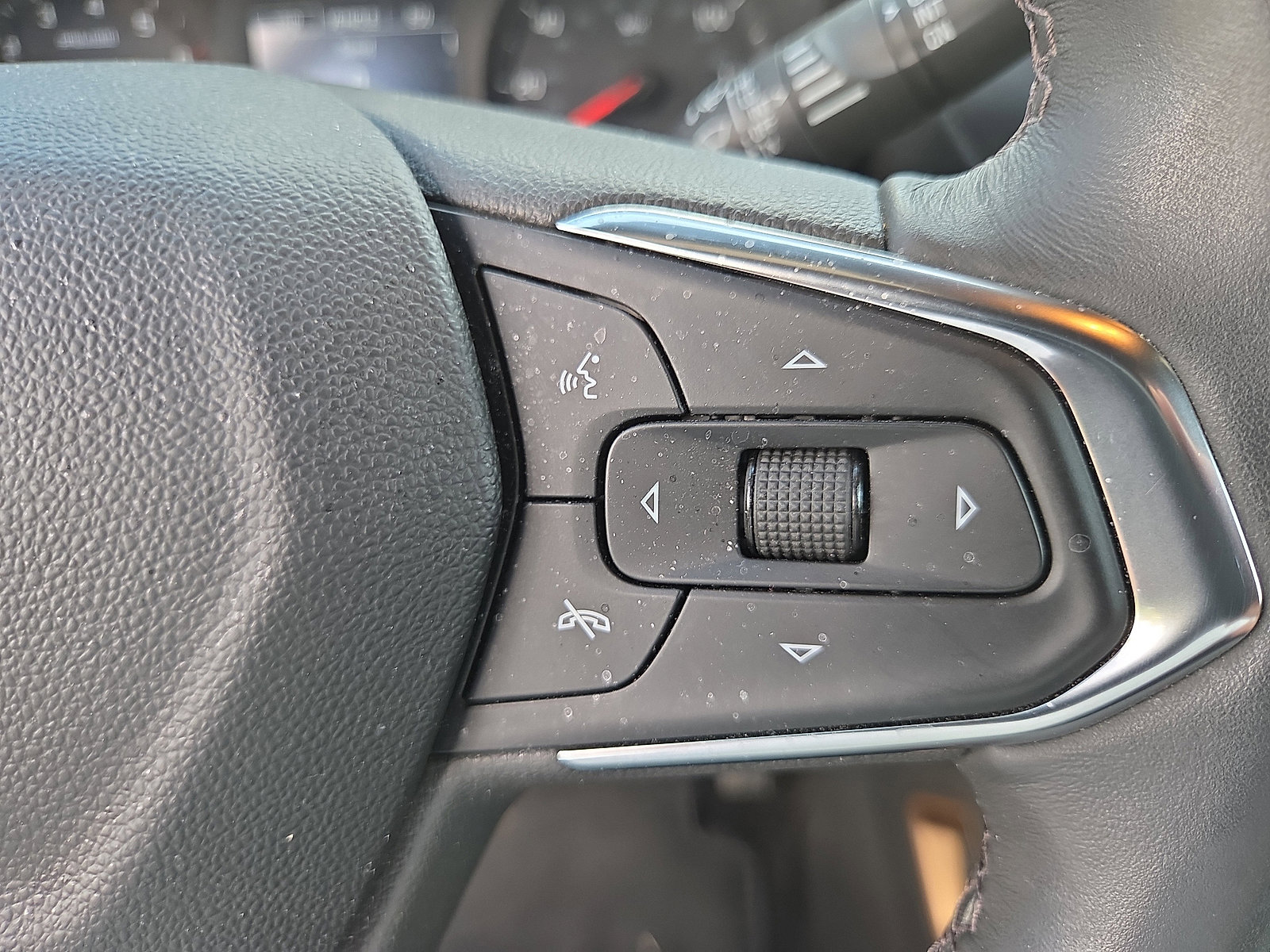Used 2023 Chevrolet TrailBlazer ACTIV FWD image 27