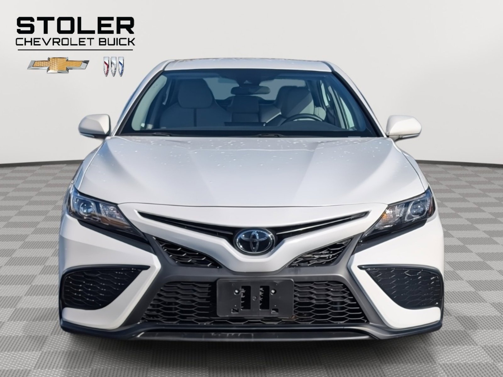 Used 2022 Toyota Camry SE image 8