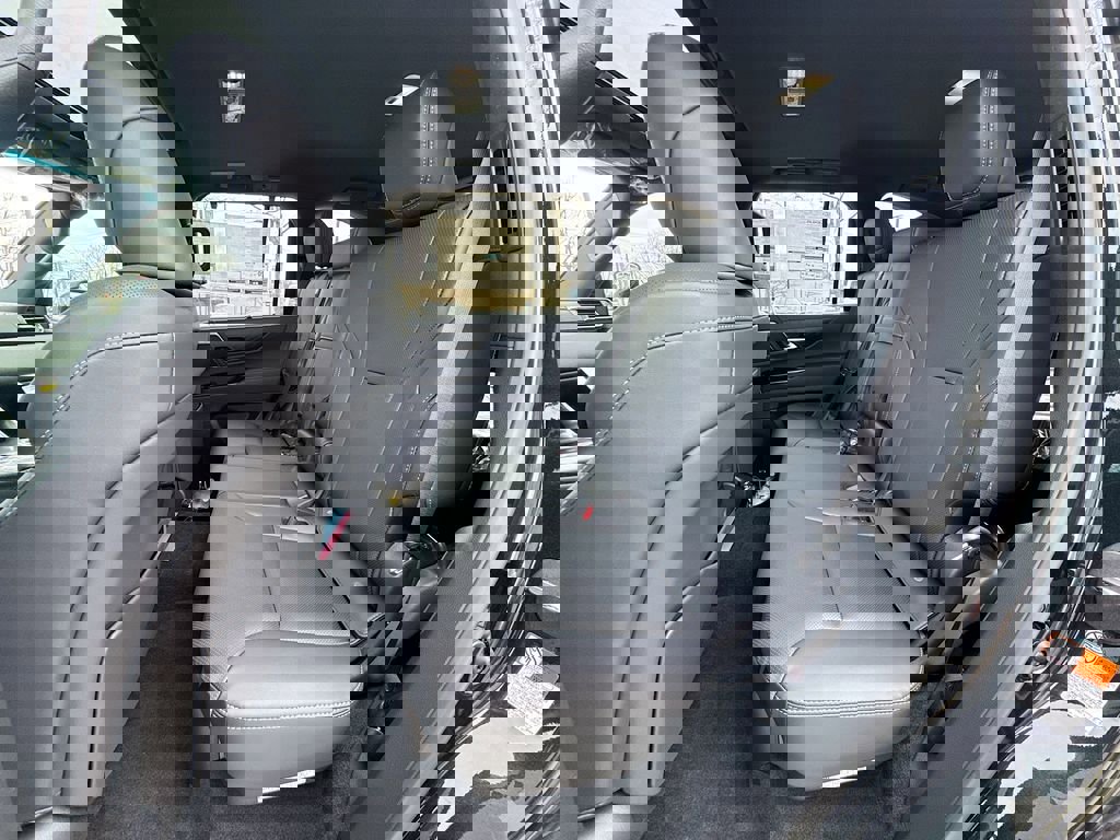 New 2026 Lexus LX 700h Luxury image 30