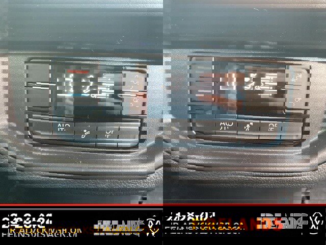 New 2026 Volkswagen Atlas SE image 55