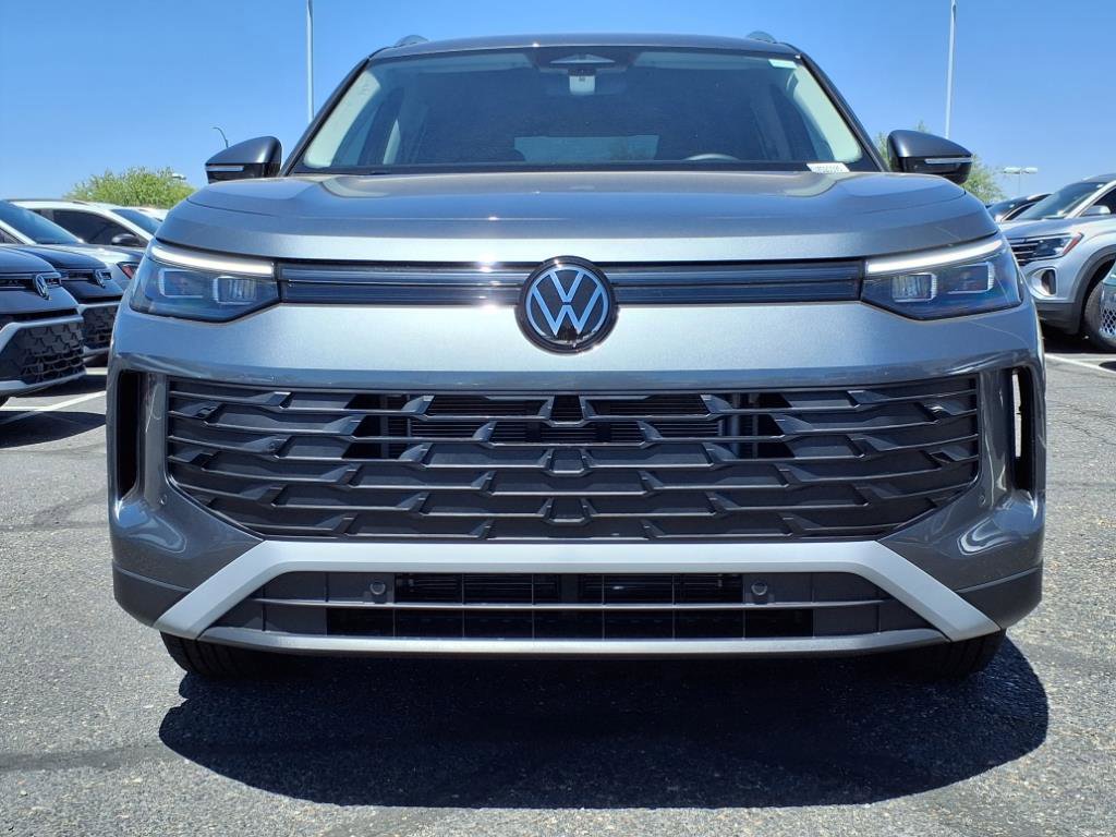New 2025 Volkswagen Tiguan S image 2