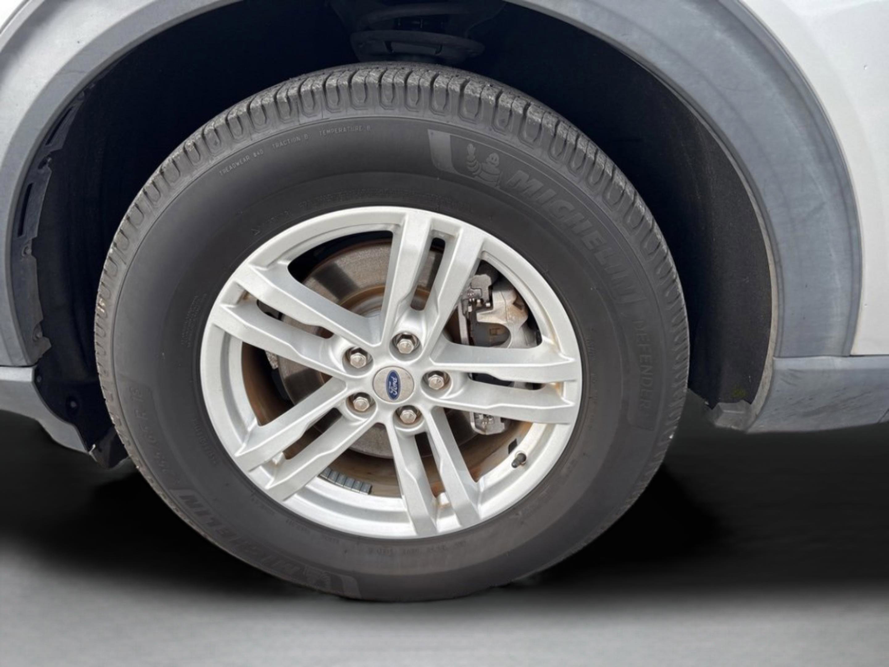 Used 2021 Ford Explorer XLT w/ Equipment Group 202A image 45