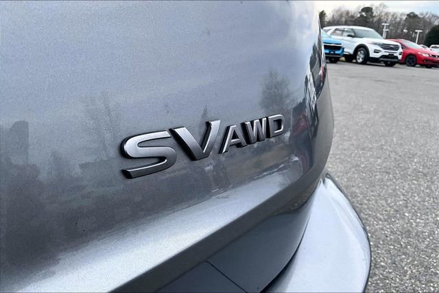 Used 2024 Nissan Rogue SV image 24