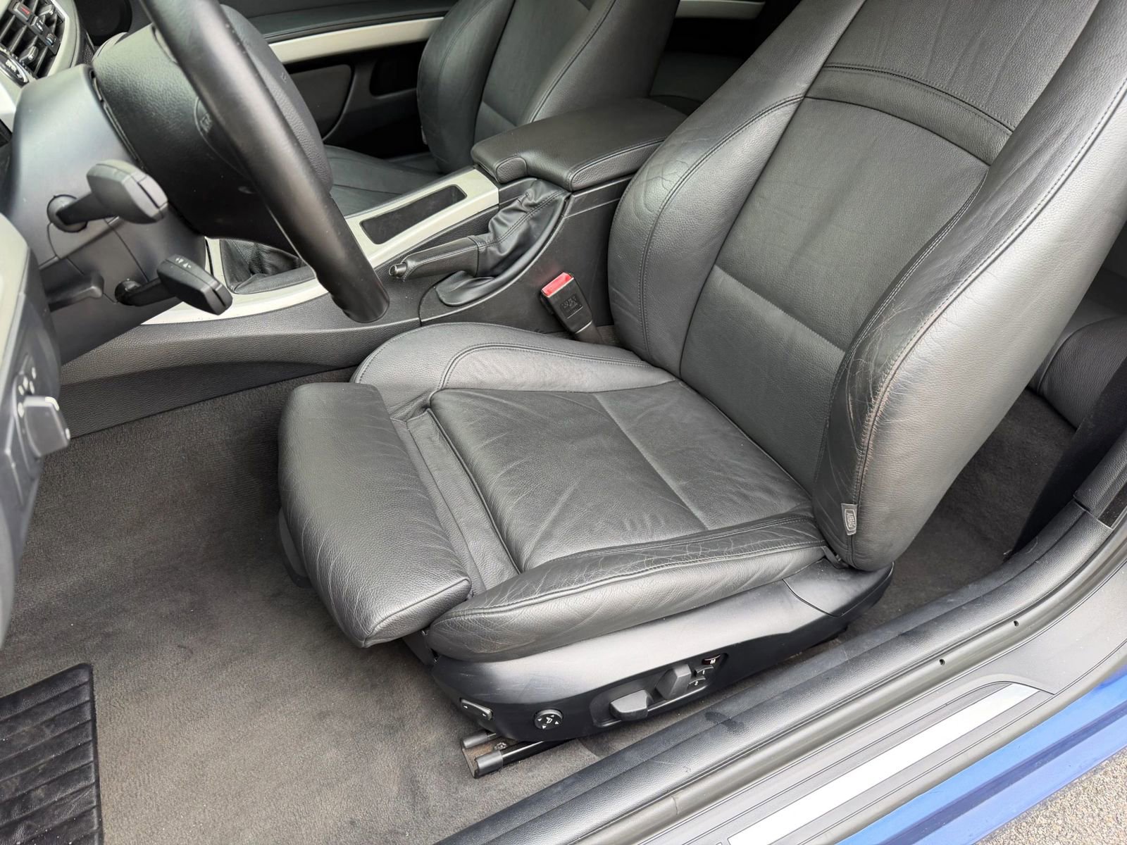 Used 2007 BMW 335i Coupe image 28