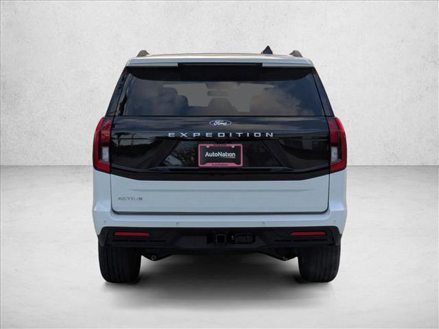 New 2026 Ford Expedition Active image 7