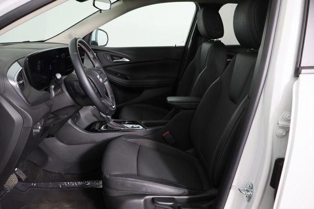 Used 2024 Buick Encore GX Preferred FWD image 16