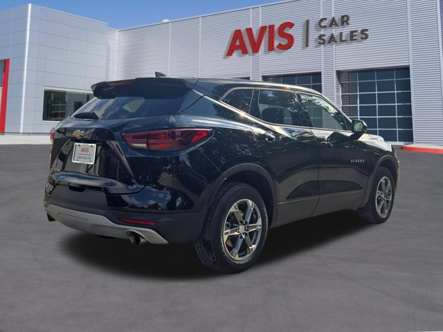 Used 2025 Chevrolet Blazer LT FWD image 6