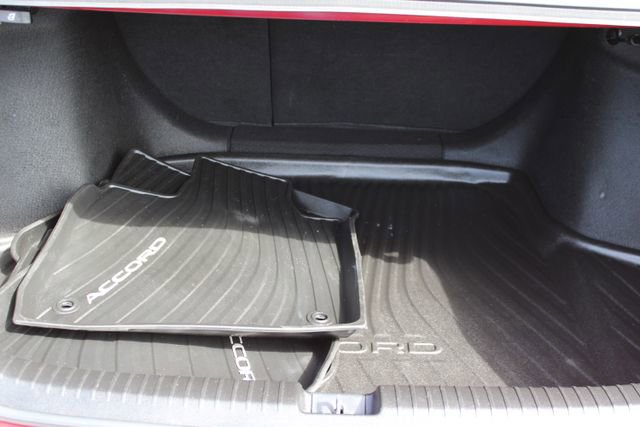 Used 2023 Honda Accord EX image 36