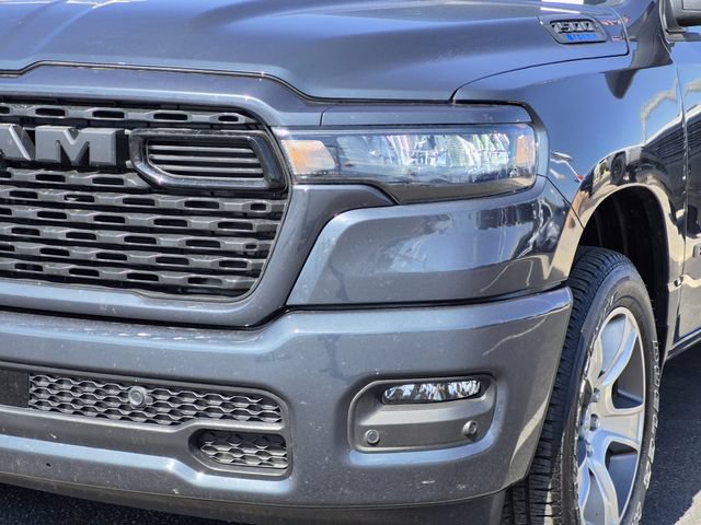 Certified 2026 RAM 1500 Express AWD/4WD image 8