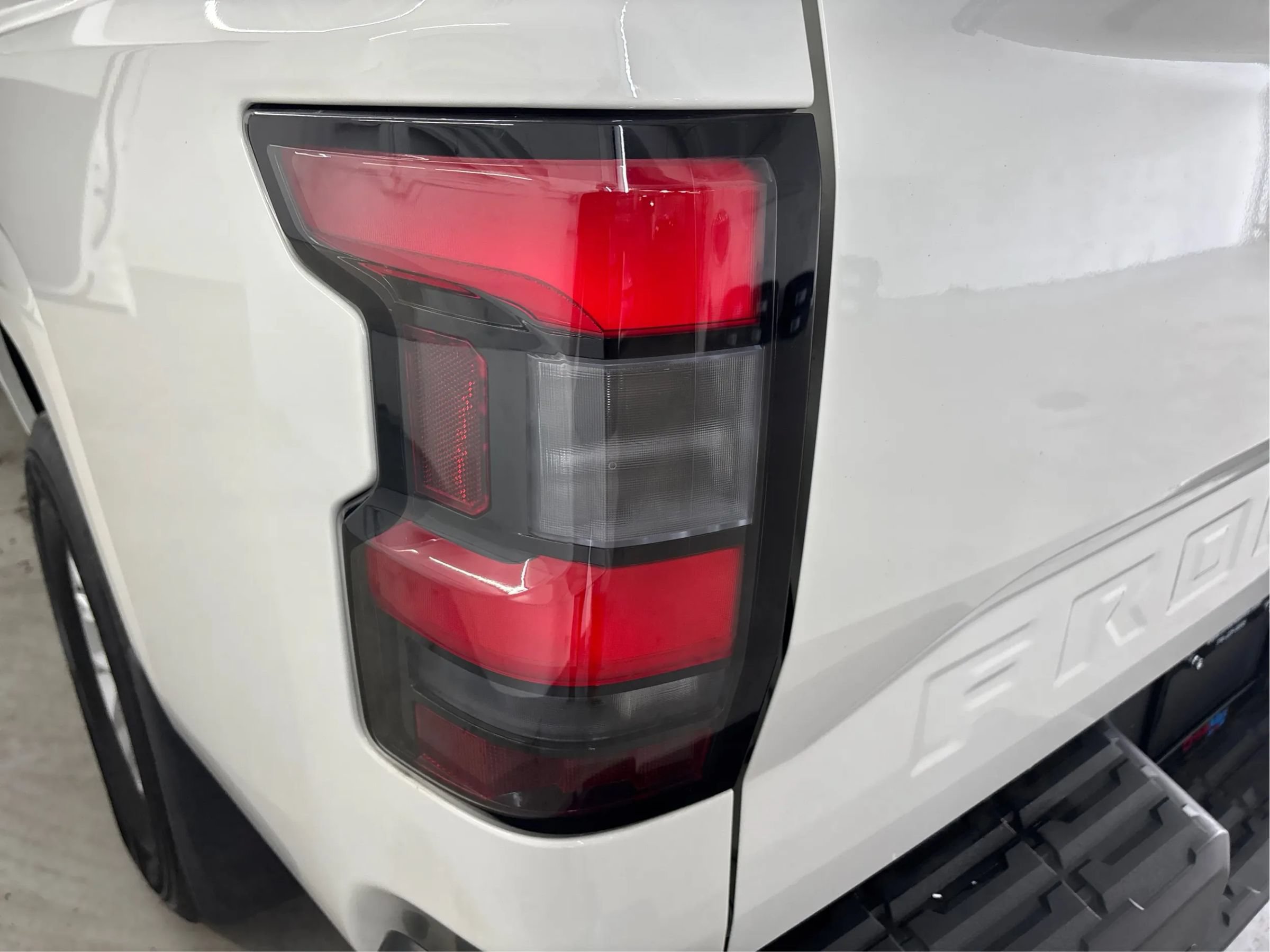 Used 2025 Nissan Frontier S AWD/4WD image 32