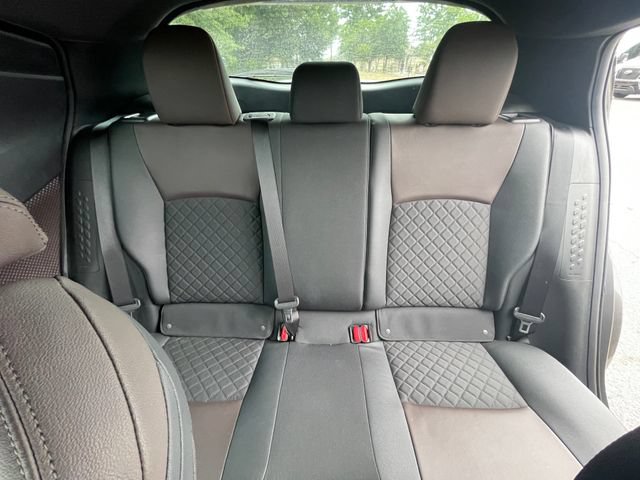 Used 2019 Toyota C-HR Limited FWD image 14